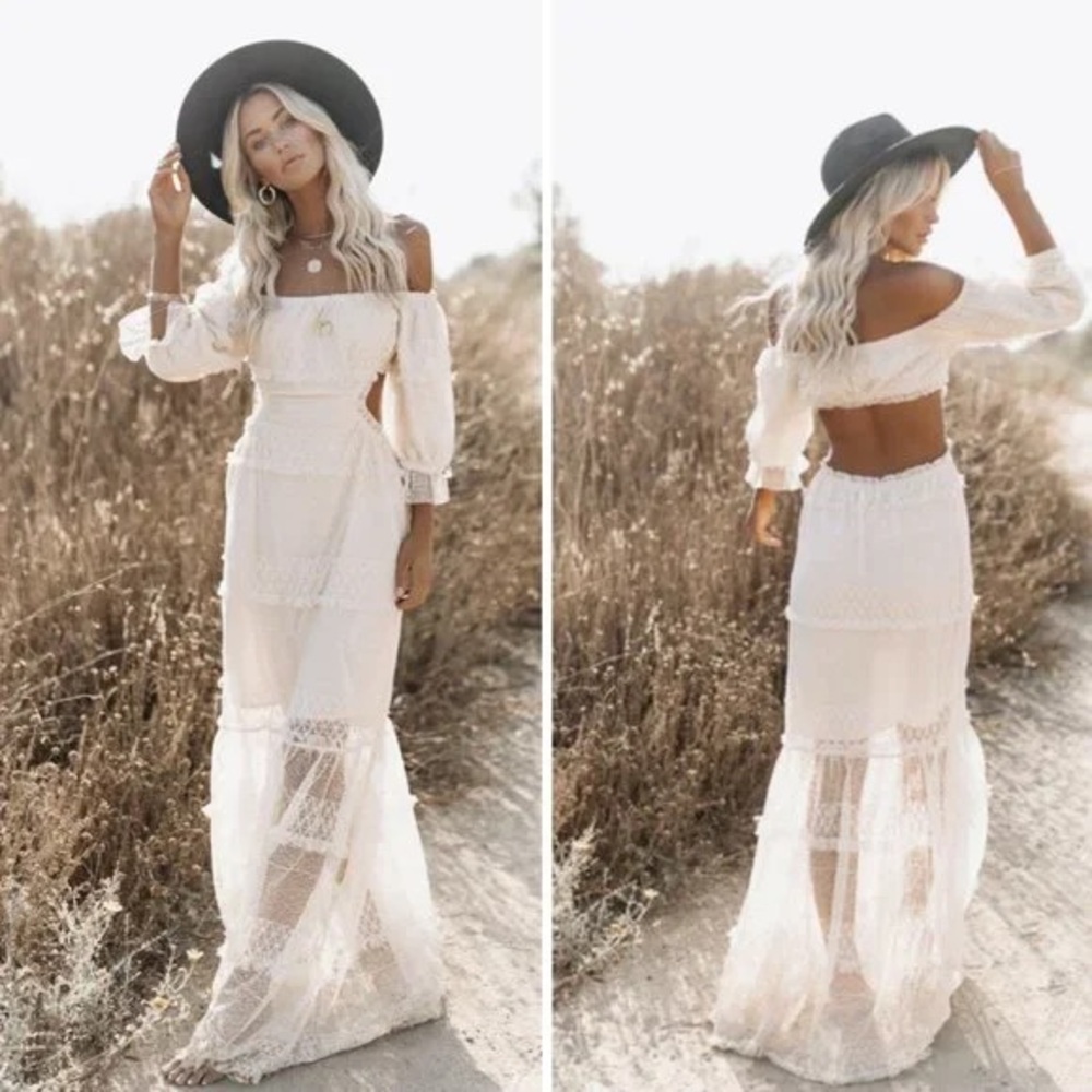 Elegant Cream Backless Maxi Dress